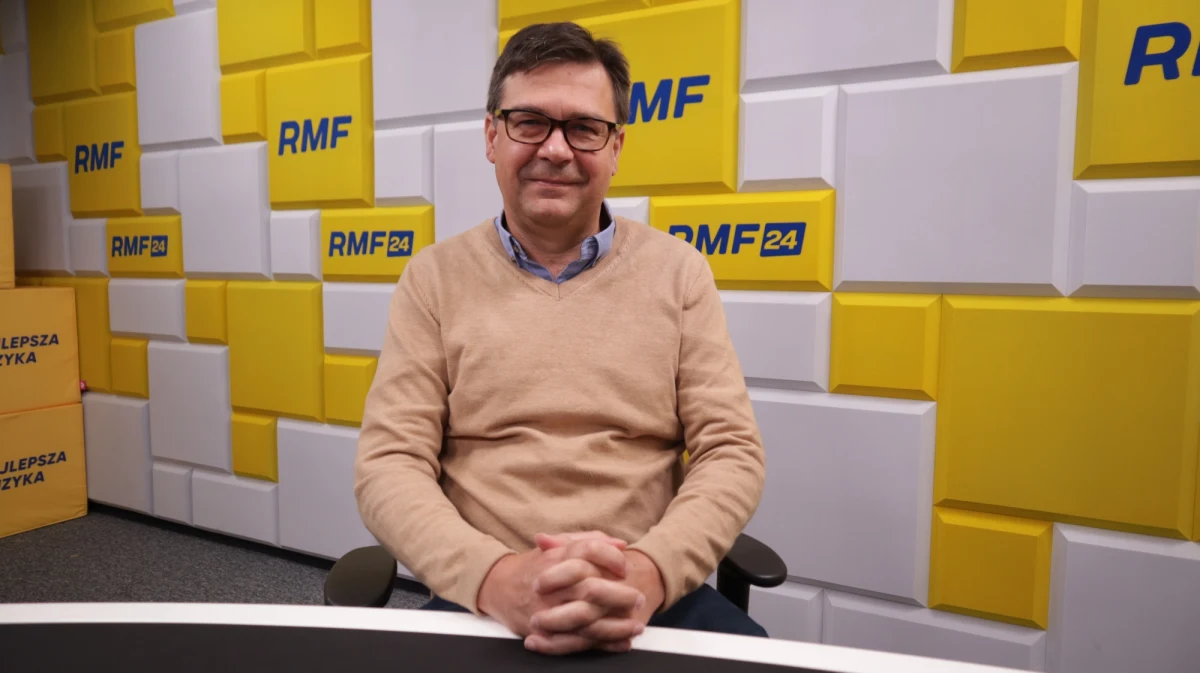 "Jestem pewien, że amerykańska pomoc finansowa popłynie do Ukrainy" - mówił w Popołudniowej rozmowie w RMF FM dr Marcin Zaborowski, były dyrektor Polskiego Instytutu Spraw Międzynarodowych. „Jeżeli poważnie przyjrzymy się debacie amerykańskiej, to widać, że olbrzymia część Kongresu chce kontynuować wsparcie dla Ukrainy, tylko że przy okazji chce coś ugrać dla własnych wyborców i własnej polityki wewnętrznej” – tłumaczył gość Marka Tejchmana.