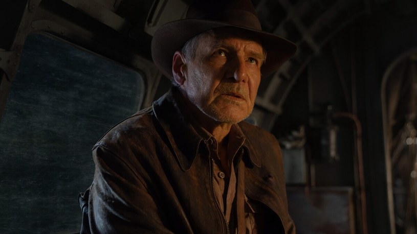 Najnowsza odsłona przygód sławnego archeologa od dziś jest dostępna w Disney+. "Indiana Jones i artefakt przeznaczenia" to piąta część filmu z serii z niezastąpionym Harrisonem Fordem jako tytułowym poszukiwaczem przygód. 