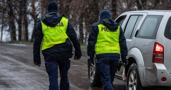 Rzutem na taśmę, pełniący obowiązki szefa policji nadinspektor Dariusz Augustyniak, przyznał funkcjonariuszom spore premie. Jak dowiedział się reporter RMF FM, decyzją z poniedziałku - komendant, który zastąpił Jarosława Szymczyka - rozdysponował 17 milionów złotych. 