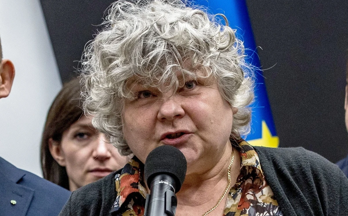 Małopolska ma nową kurator oświaty. Barbarę Nowak zastąpiła Gabriela Olszowska - poinformowała o tym na konferencji prasowej w Krakowie nowa minister edukacji.