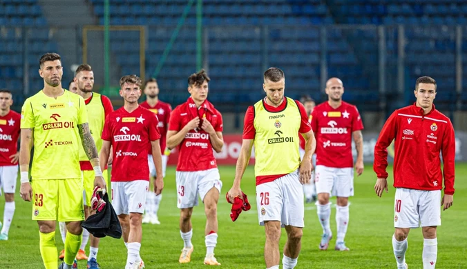 Ważna decyzja w Wiśle, zawodnik otrzymał cios. Oto jego reakcja