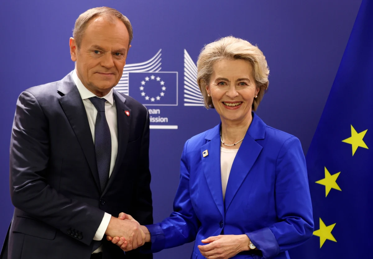 Jeszcze w tym miesiącu Komisja Europejska wypłaci Polsce 5 mld euro zaliczki z Krajowego Planu Odbudowy, nieuwarunkowanej praworządnością. Na wypłatę właściwego KPO i pieniędzy z Funduszu Spójności trzeba będzie jeszcze jednak poczekać.