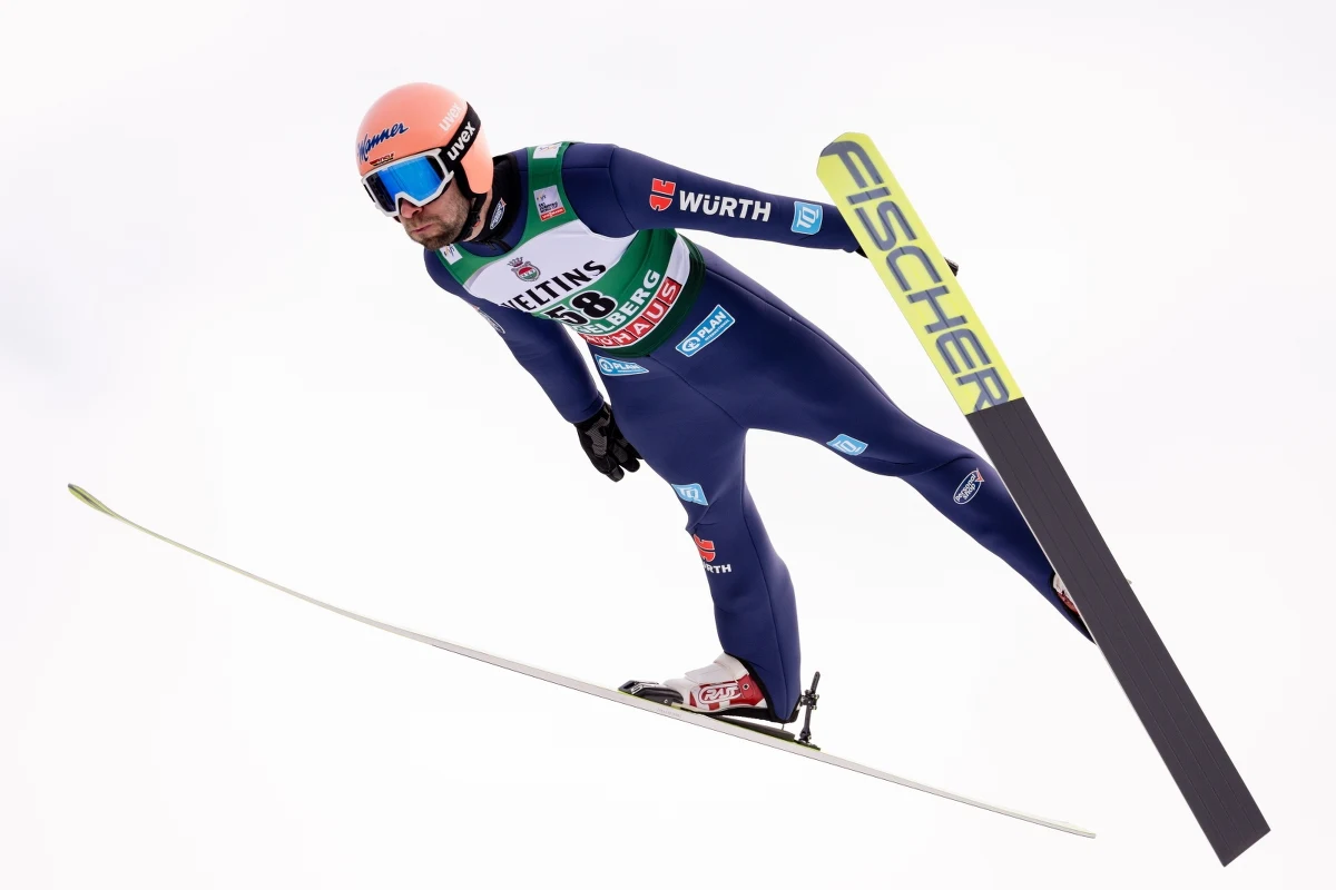 Pius Paschke wygrał zawody Pucharu Świata w skokach narciarskich w szwajcarskim Engelbergu. Na drugim miejscu uplasował się Norweg Marius Lindvik, a na najniższym stopniu podium stanął Austriak Stefan Kraft. To był niestety kolejny słaby występ Polaków - najlepszy z Biało-Czerwonych był Kamil Stoch, który zajął 21. miejsce.