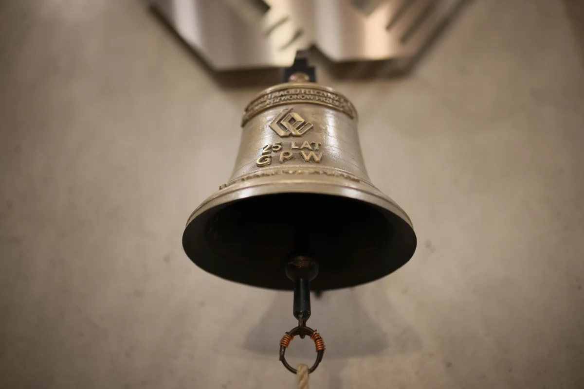 Na 1,8 mld zł został wyceniony Michał Gajewski z Santander Bank Polska, na podium znaleźli się też Marek Piechocki z LPP i Brunon Bartkiewicz z ING Banku Śląskiego - to najcenniejsi prezesi firm prywatnych. Wśród tych państwowych listę otwiera Leszek Skiba z Pekao - pisze we wtorek "Rzeczpospolita". 