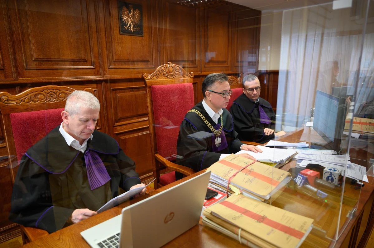 ​Sprawa Adama Z. oskarżonego o zabójstwo Ewy Tylman po raz trzeci zostanie rozpoznana przez sąd pierwszej instancji. Dziś Sąd Apelacyjny w Poznaniu uchylił wcześniej zasądzony wyrok i przekazał sprawę do ponownego rozpatrzenia.