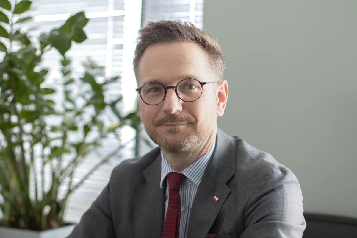 "Opozycja z 2020 roku ponosi odpowiedzialność za to, że wybory kopertowe się nie odbyły" - uważa gość Rozmowy o 7 w RMF FM i RMF24 poseł PiS, Waldemar Buda. Wiceprzewodniczący komisji śledczej ds. wyborów kopertowych wskazał w tym kontekście m.in. ówczesne władze Warszawy, byłego marszałka Senatu i aktualną marszałek tego gremium. Sprzeciwił się też wczorajszej uchwale Sejmu dotyczącej mediów publicznych. Jego zdaniem, zmiany personalne w TVP może przeprowadzić Rada Mediów Narodowych.