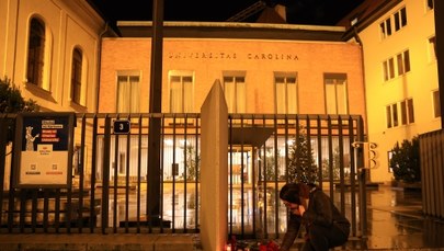 Czesi wstrząśnięci tragedią na uniwersytecie w Pradze. Rząd ogłosił żałobę narodową