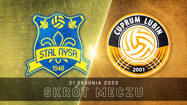 Skrót meczu PSG Stal Nysa – KGHM Cuprum Lubin 3:1 (25:20, 25:19, 23:25, 25:16) - siatkówka, PlusLiga - 10. kolejka.

 

_______

Stal: Jakub Abramowicz, Patryk Szczurek, Wojciech Włodarczyk, Konrad Jankowski, Remigiusz Kapica, Zouheir El Graoui – Kamil Szymura (libero) oraz Kamil Kosiba, Nicolas Zerba, Michał Gierżot. Trener: Daniel Pliński.
Cuprum: Kamil Kwasowski, Jakub Strulak, Jake Hanes, Wojciech Ferens, Paweł Pietraszko, Kajetan Kubicki – Mateusz Masłowski (libero) oraz Maksymilian Granieczny (libero), Adam Lorenc, Seweryn Lipiński, Alexander Berger. Trener: Paweł Rusek.