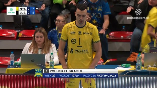 Fragmenty meczu PSG Stal Nysa – KGHM Cuprum Lubin 3:1 (25:20, 25:19, 23:25, 25:16) - siatkówka, PlusLiga - 10. kolejka. MVP: Zouheir El Graoui (16/25 = 64% skuteczności w ataku + 4 asy + 2 bloki).