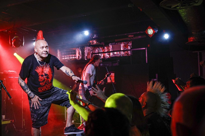 Nazywani legendą brytyjskiego punk rocka The Exploited regularnie odwiedzają Polskę. Właśnie ogłoszono kolejne dwa koncerty w naszym kraju w 2024 r. 