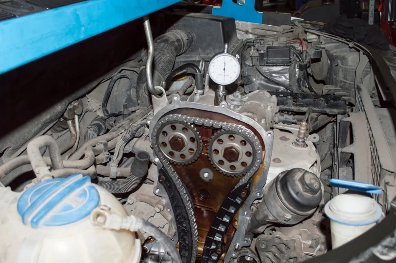 Największy mit o łańcuchu w silniku. Dobry mechanik natychmiast go rozwieje