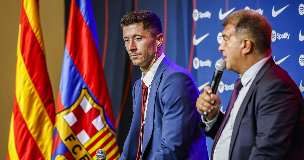 Robert Lewandowski i Joan Laporta, prezydent Barcelony