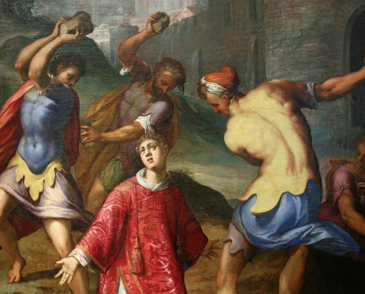 W Kościele katolickim drugiego dnia oktawy świąt Bożego Narodzenia wspominany jest św. Szczepan - pierwszy męczennik. Był jednym z siedmiu diakonów, których Apostołowie wybrali do posługi ubogim. Za głoszenie wiary w Chrystusa został skazany na śmierć przez ukamienowanie.
