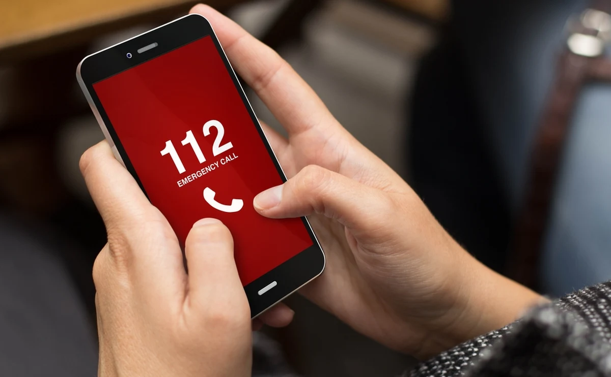 Dwie ogólnopolskie awarie numeru alarmowego 112. Problemy z dostępem trwały mniej więcej po 30 minut. Informację otrzymaliśmy na Gorącą Linię RMF FM.