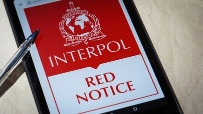 Był poszukiwany czerwoną notą Interpolu. 28-latek zatrzymany w Balicach