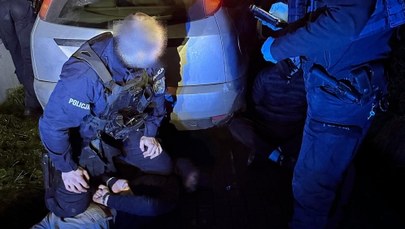 Pijany 27-latek bez uprawnień zatrzymany po policyjnym pościgu