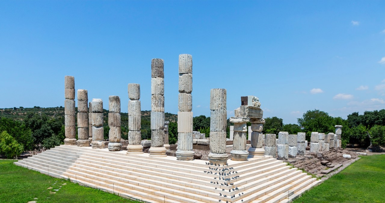 zachodniej, Turcji, badacze, odkopali, ruiny, tajemniczego, sakralnego, kompleksu, czasów, rzymskich, Przeznaczony, wyjątkowych, Odnaleźli w Turcji monumentalny grobowiec. Jakie skrywa tajemnice?