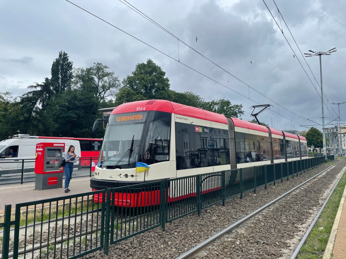 Dostaliśmy sygnał na Gorącą Linię, że nie możecie kupić biletów w autoryzowanym punkcie sprzedaży biletów ZTM na pętli tramwajowej w Oliwie. Sprawdziliśmy to.  Punkt będzie działał tylko do 31 grudnia.
