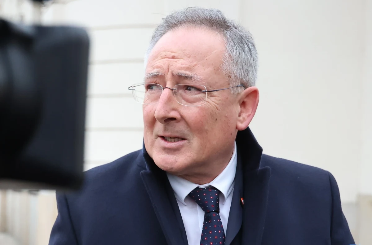 Bartłomiej Sienkiewicz, szef Ministerstwa Kultury i Dziedzictwa Narodowego przekazał, że podjął decyzję o likwidacji rozgłośni regionalnych Polskiego Radia. To kolejny ruch ministra, który wcześniej ogłosił likwidację Telewizji Polskiej, PR i Polskiej Agencji Prasowej. Tym decyzjom ostro sprzeciwia się opozycja.