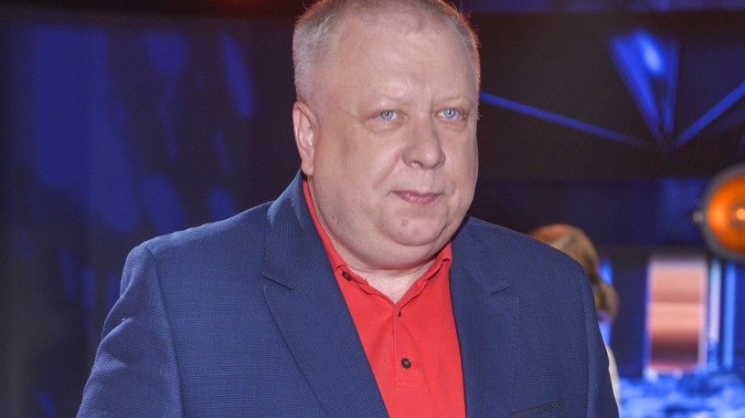 W piątek 29 grudnia widzów TVP zaskoczyły wieści o zwolnieniu legendarnego dziennikarza. Marek Sierocki - dziennikarz muzyczny znany z "Telexpressu" i "Szansy na sukces" - został zwolniony ze współpracy. Teraz wyjawił, co planuje dalej.