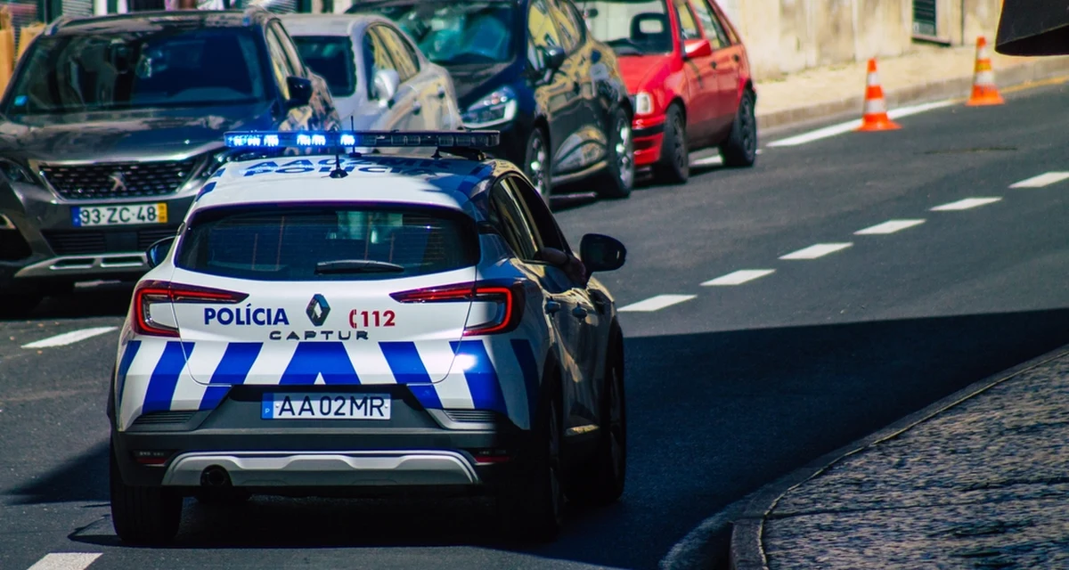 Przed jednym z barów w miejscowości Almada, która znajduje się w aglomeracji Lizbony, doszło do strzelaniny. Zginęły w niej co najmniej dwie osoby, a siedem zostało rannych.