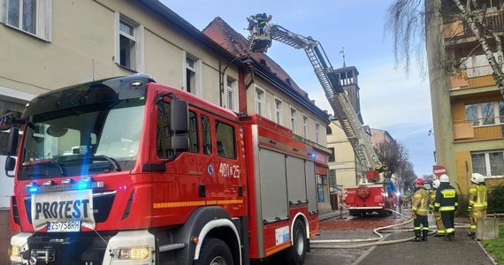 W wyniku pożaru przy placu Wolności w Białogardzie około 20 obywateli Filipin, pracujących w okolicznych firmach, straciło dach nad głową - przekazał za pośrednictwem mediów społecznościowych starosta białogardzki Piotr Pakuszto.