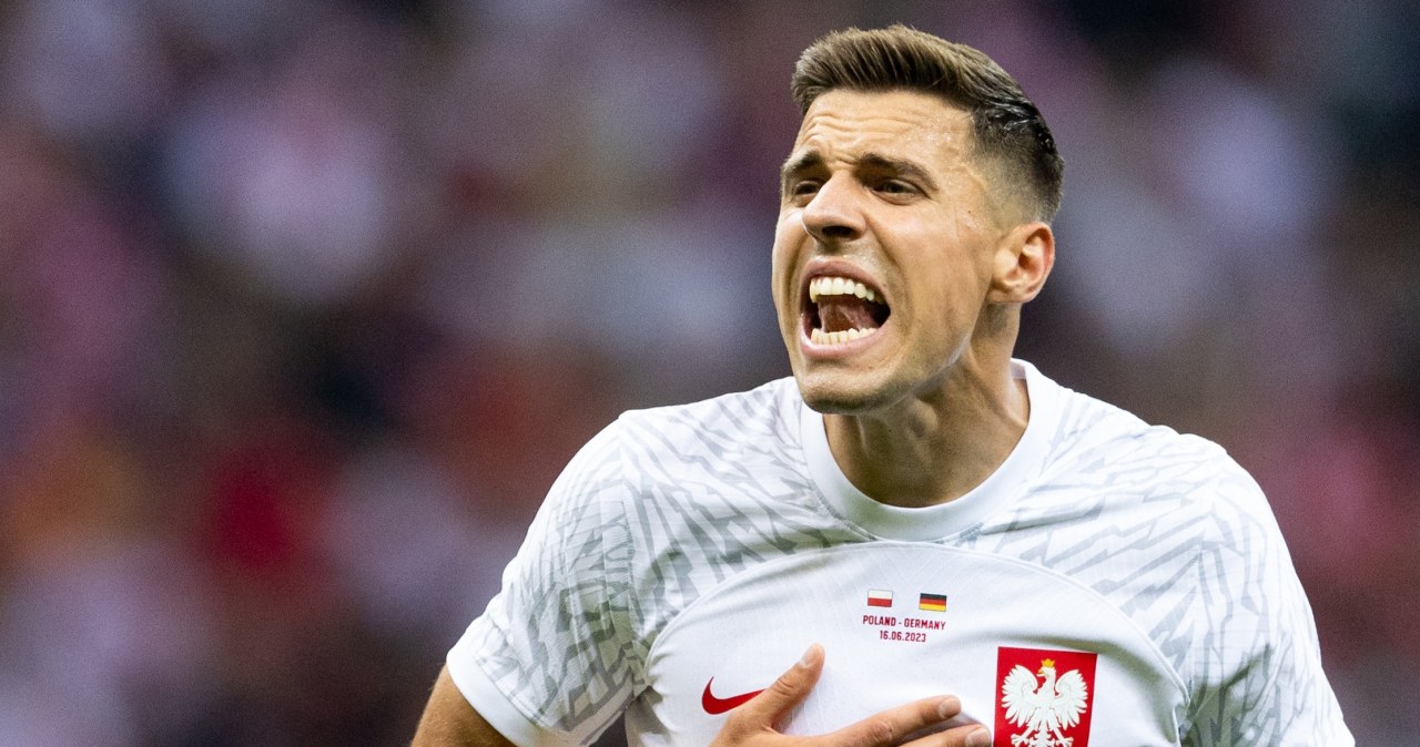 Najpierw spadek, teraz puchary. Bednarek już wie. Wyjazd z Anglii niemal pewny