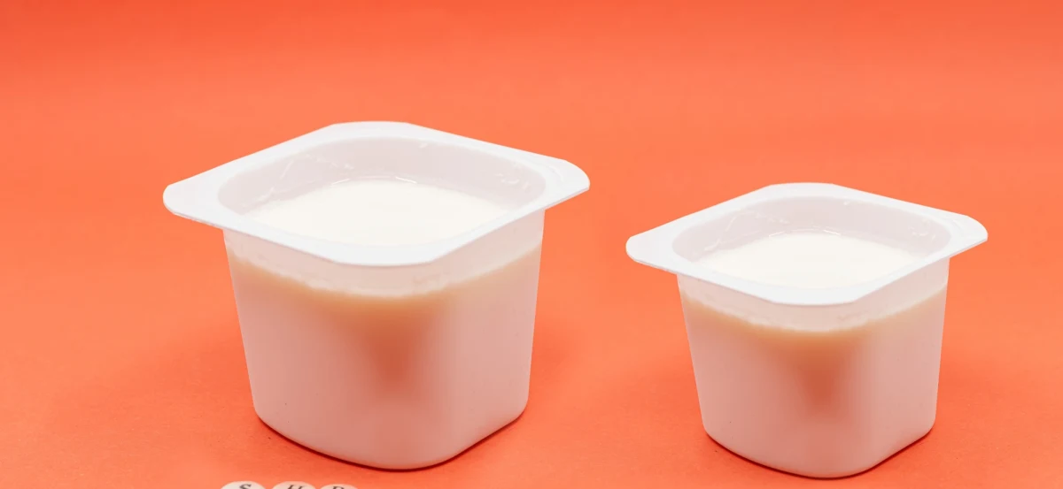 Francuskie władze chcą walczyć z praktyką polegającą na sprzedawaniu w tej samej cenie zmniejszonej ilości produktu. Rząd chce, by producenci i sprzedawcy zostali zobowiązani do informowania o takich działaniach – poinformował we wtorek portal Just Food. 