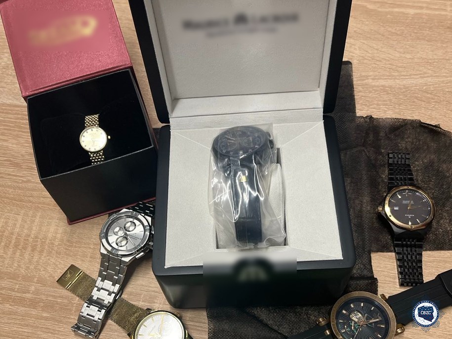 /Centralne Biuro Zwalczania Cyberprzestępczości /