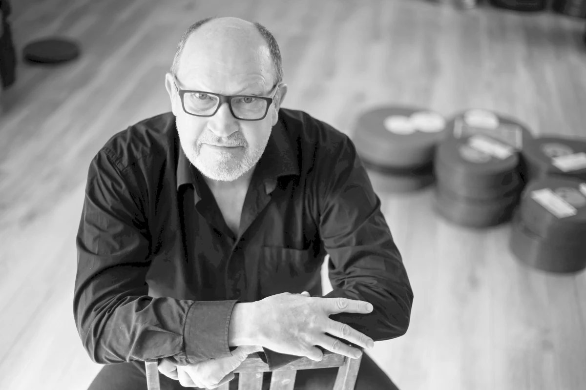 ​Nie żyje reżyser i scenarzysta Leszek Wosiewicz. Artysta zmarł 29 grudnia 2023 r. w wieku 76 lat. O śmierci reżysera poinformowało m.in. Stowarzyszenie Filmowców Polskich.