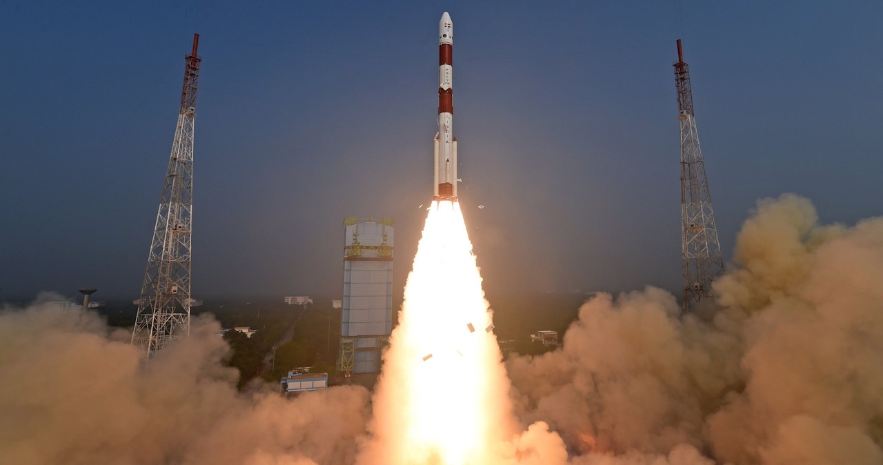 Indie z sukcesem wystrzeliły swojego pierwszego satelitę do badania czarnych dziur. Tym samym zapisały się w historii jako drugi kraj, który dysponuje podobnym rozwiązaniem. 