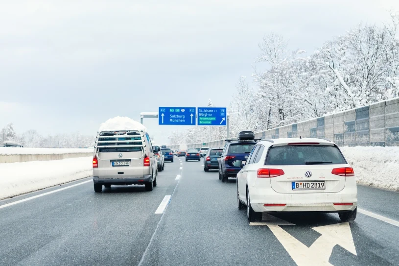 Ferie w Austrii? Możesz dostać żółtą kartkę. Po trzech utrata prawa jazdy