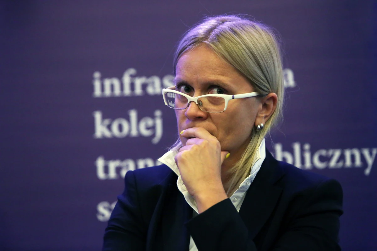 Premier Donald Tusk, na wniosek ministra infrastruktury Dariusza Klimczaka, powołał Magdalenę Jaworską na stanowisko prezesa Polska Agencja Żeglugi Powietrznej - poinformowało Ministerstwo Infrastruktury. Jaworska kierowała PAŻP w latach 2015-2016.