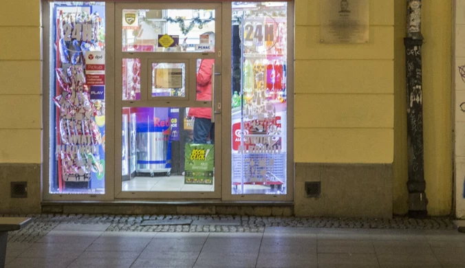 Zakaz nocnej sprzedaży alkoholu w Warszawie? Mieszkańcy są za