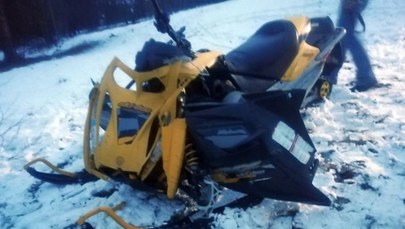 Wypadek w Zakopanem. Turystka na skuterze śnieżnym uderzyła w drzewo