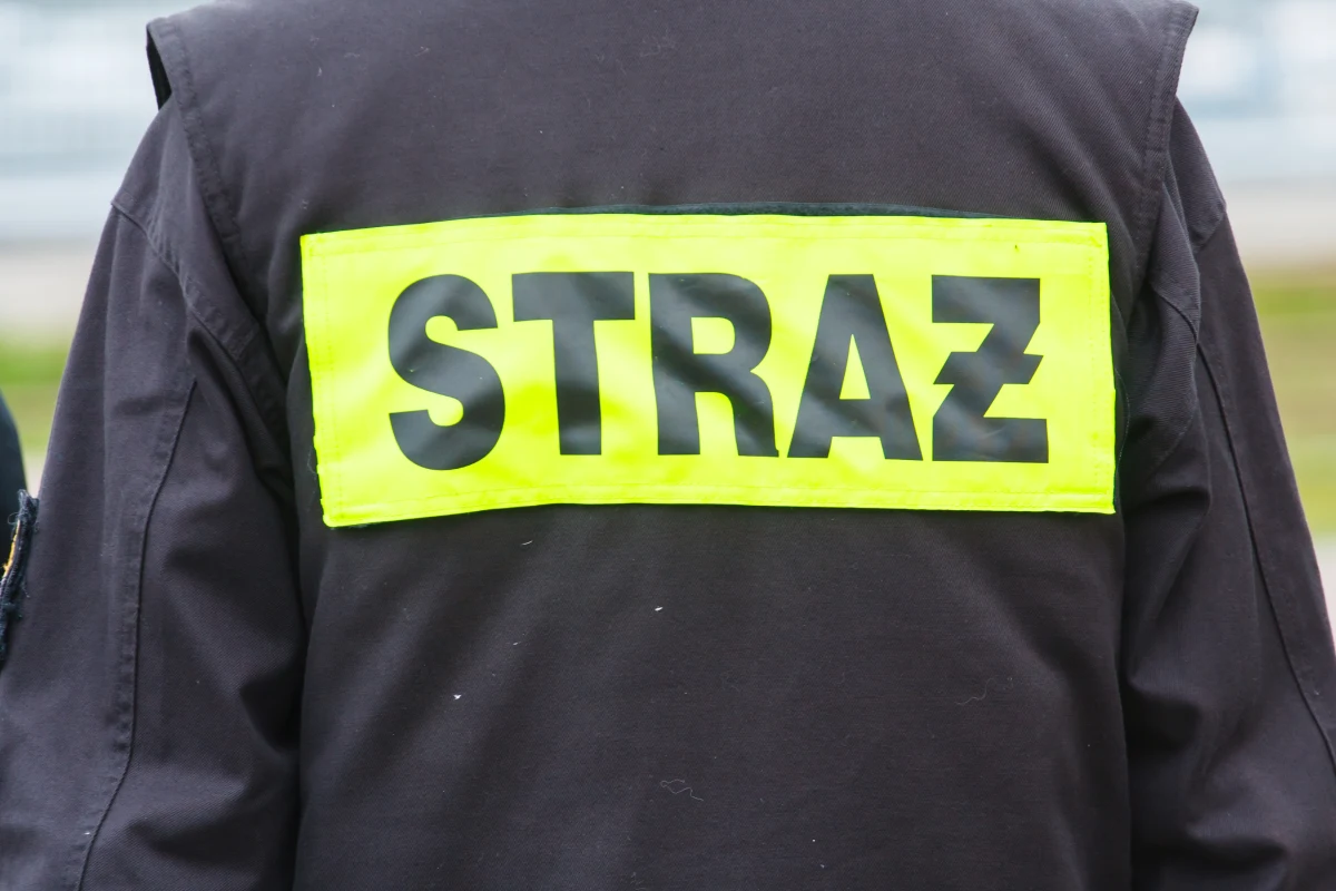 Eksplozja na warszawskich Bielanach. O poranku w barze przy ulicy Heroldów wybuchł gaz.