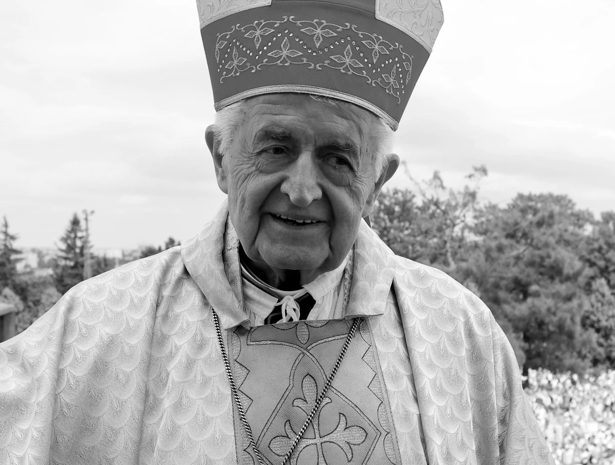 Nie żyje bp Ryszard Karpiński, emerytowany biskup pomocniczy archidiecezji lubelskiej. Hierarcha miał 88 lat. 