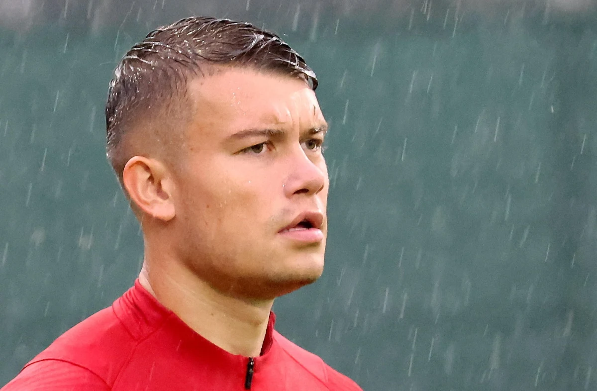 Kamil Piątkowski przenosi się do Hiszpanii. Piłkarz reprezentacji Polski został wypożyczony z FC Salzburg do Granady, zajmującej przedostatnie miejsce w La Liga.