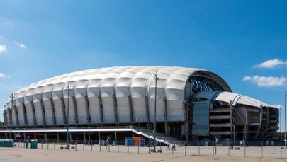 Kosztowne mycie dachu poznańskiego stadionu. Pierwsze od Euro 2012