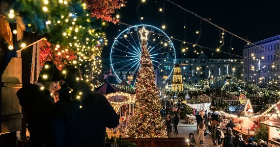 Świąteczny klimat powoli znika z Poznania. To ostatni weekend aby skorzystać z atrakcji przygotowanych z okazji Bożego Narodzenia. Już wkrótce m.in. do zajezdni wróci świąteczna bimba.