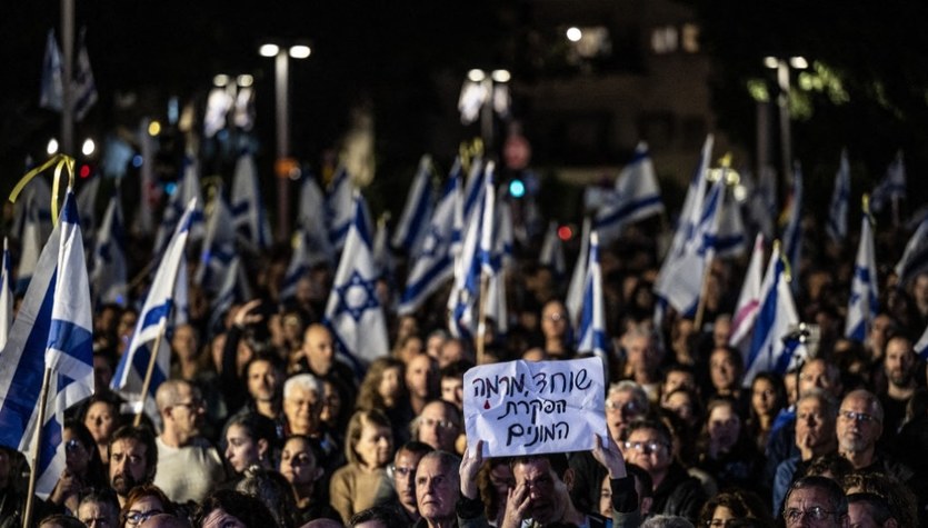  Komplikuje się sytuacja w Izraelu. Obywatele występują przeciw premierowi