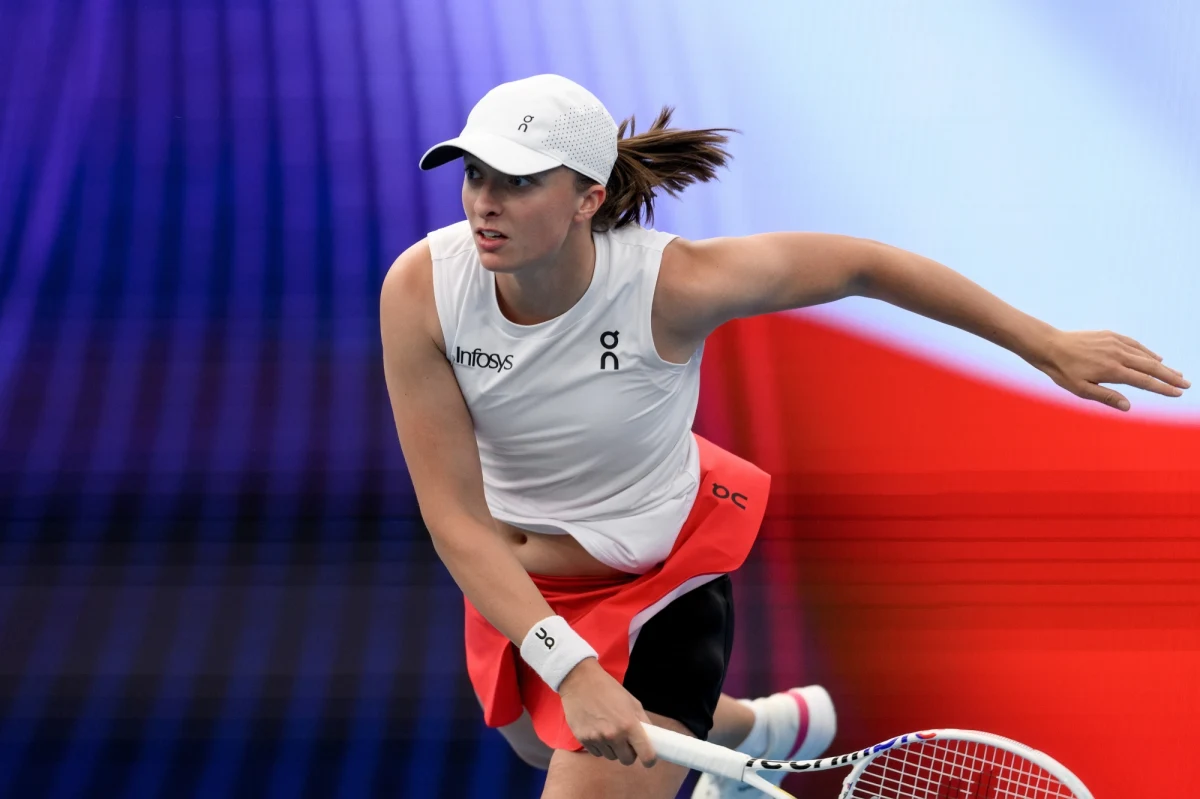 Iga Świątek pokonała Angelique Kerber 6:3, 6:0 i polscy tenisiści prowadzą z Niemcami 1:0 w rozgrywanym w Sydney finale drużynowego turnieju United Cup. Po nich na kort wyszli Hubert Hurkacz i Alexander Zverev. Na zakończenie rozegrany zostanie mikst.