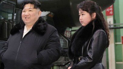 Kim Dzong Un kończy 40 lat. "Dziedziczka" znów u jego boku 