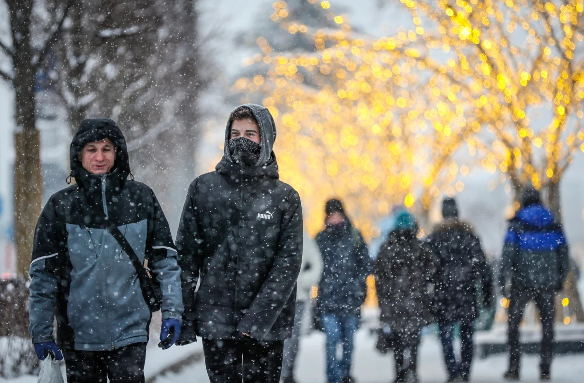 Instytut Meteorologii i Gospodarki Wodnej wydał ostrzeżenie przed silnym mrozem dla części województwa pomorskiego. Dziś w nocy temperatura może spaść do minus 17 stopni Celsjusza.