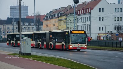 Sztuczna inteligencja sprawdzi, kto w Gdańsku jeździ po buspasach