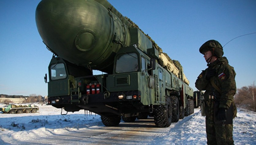  Broń nuklearna 40 km od granicy NATO. Eksperci alarmują