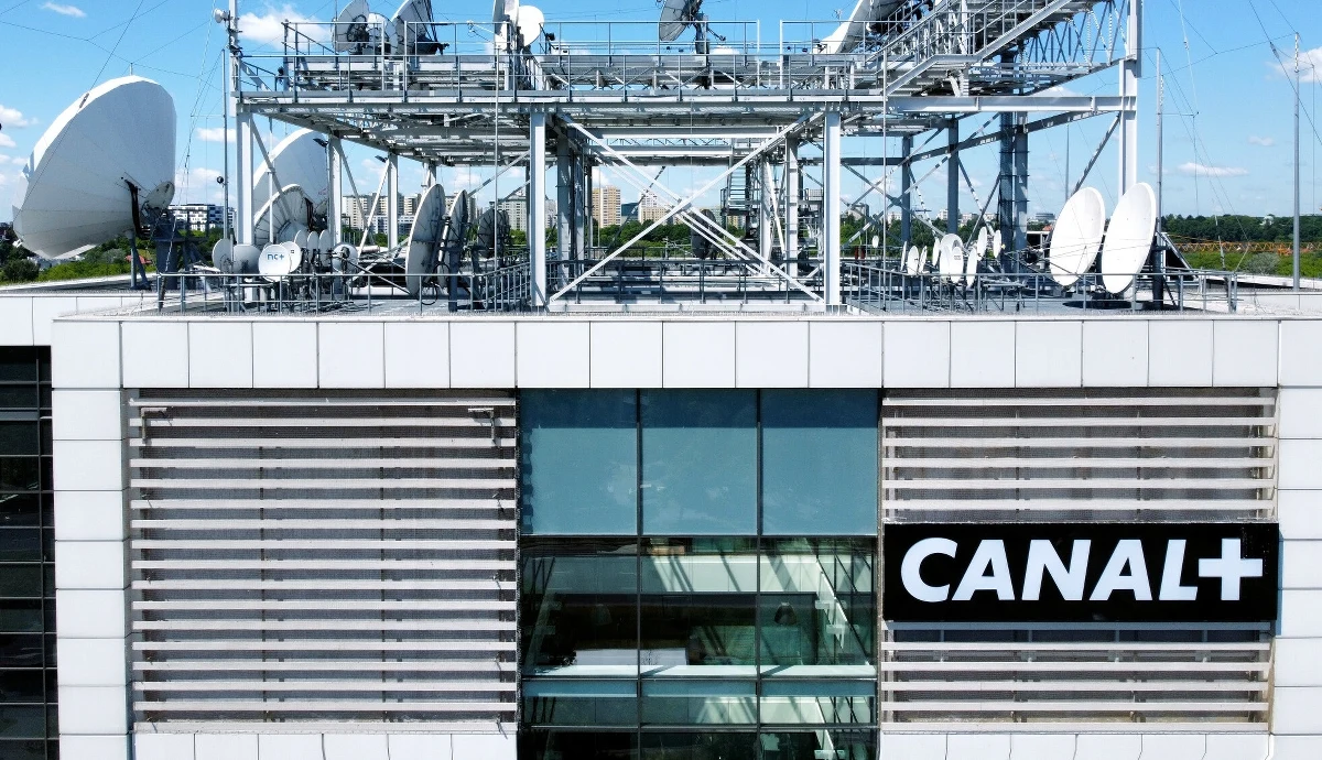 Ponad 46 mln złotych kary nałożył na CANAL+ prezes Urzędu Ochrony Konkurencji i Konsumentów. To reakcja na niezgodne z przepisami praktyki w czasie telefonicznych rozmów sprzedażowych. Klientom, którzy zawarli umowę w ramach kontrowersyjnej akcji promocyjnej, mają zostać zwrócone pieniądze. 