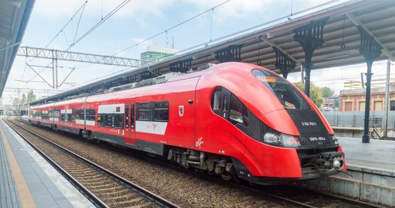 Od poniedziałku, 8 stycznia, pojawią się nowe pociągi na trasie między Tczewem a Trójmiastem. Wprowadzona zostanie też korekta rozkładu jazdy i trasy przejazdu pociągu na trasie Szczecinek - Gdynia.

