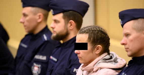 Sąd Okręgowy w Poznaniu skazał na kary więzienia sprawców porwania i zgwałcenia 14-latki. Paulina K. usłyszała wyrok 10 lat i 1 miesiąca więzienia, Alan M. ma spędzić za kratami 7 lat.
