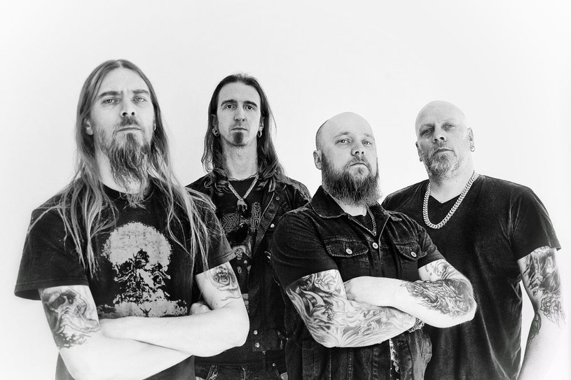 Basista Tobias Cristiansson i gitarzysta Mika Lagrén opuścili szeregi Grave. Przyszłość legendarnej szwedzkiej grupy deathmetalowej pozostaje niepewna. 
